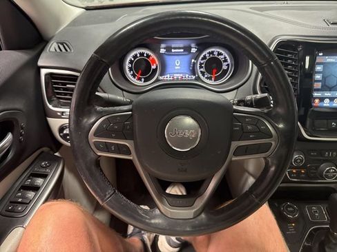 Used 2020 Jeep Cherokee Limited AWD/4WD image 10