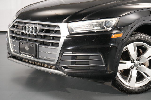 Used 2018 Audi Q5 2.0T Premium AWD/4WD image 3