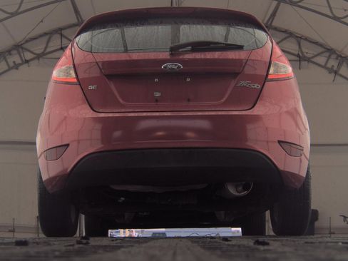 Used 2011 Ford Fiesta SE w/ 203A Rapid Spec Order Code image 4