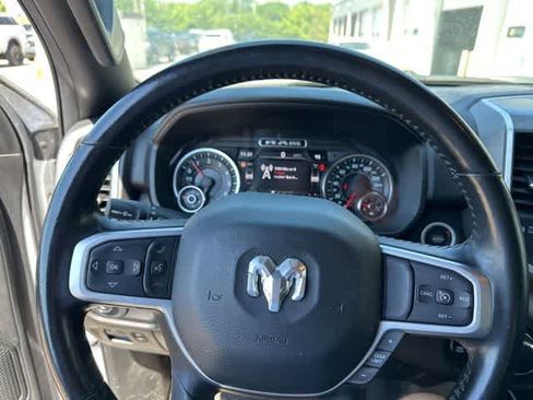 Used 2021 RAM 1500 Big Horn AWD/4WD image 10