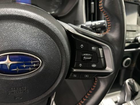 Used 2021 Subaru Crosstrek 2.0i Premium w/ Moonroof Package AWD/4WD image 19