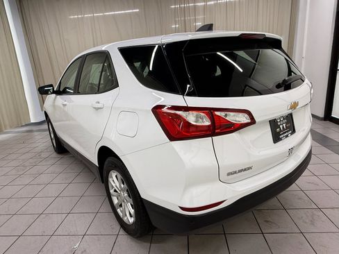Used 2020 Chevrolet Equinox LS image 8
