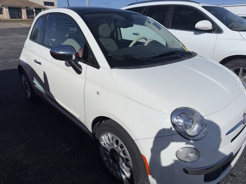 Used 2013 FIAT 500 Lounge w/ Luxury Leather Pkg image 12
