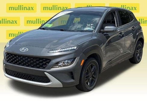 Used 2023 Hyundai Kona SE AWD/4WD image 11