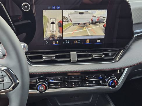 New 2027 Chevrolet Equinox RS w/ Safety and Technology Package FWD image 20