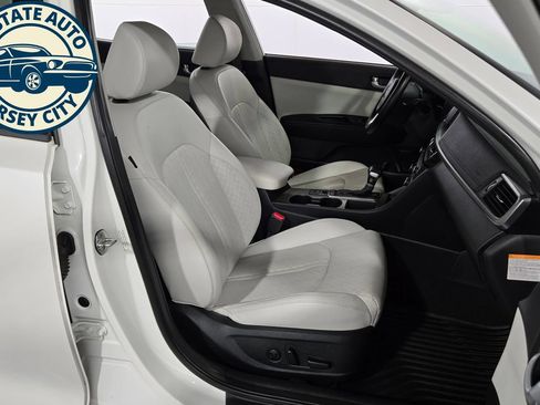 Used 2017 Kia Optima EX w/ Technology Package FWD image 41