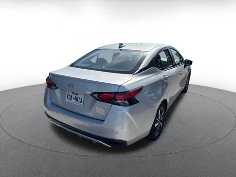 Used 2025 Nissan Versa SV FWD image 7