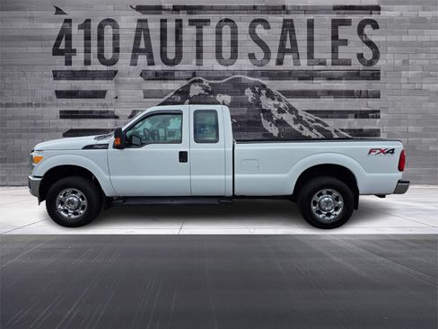 Used 2013 Ford F250 XL w/ PWR Equipment Group AWD/4WD image 7