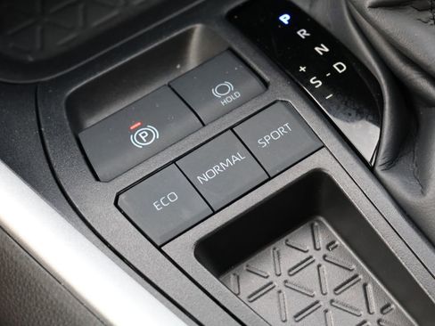 Used 2025 Toyota RAV4 XLE Premium FWD image 24
