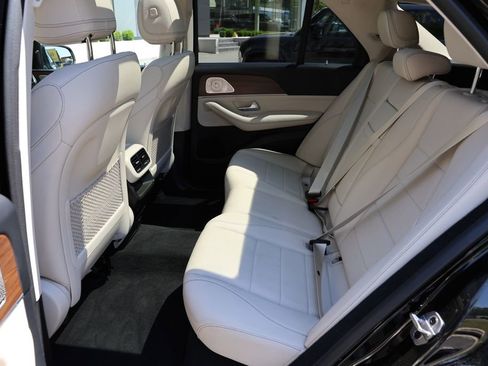 Used 2022 Mercedes-Benz GLE 350 4MATIC image 13
