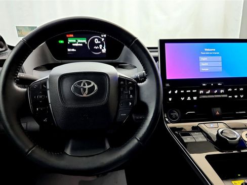 Certified 2023 Toyota bZ4X Limited w/ Weather Package image 28