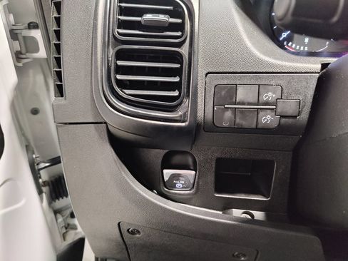 Used 2023 RAM ProMaster 2500 FWD image 27