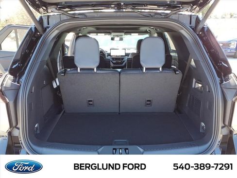 New 2026 Ford Explorer ST w/ Sun And Sound Package image 13