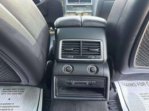 Used 2015 Audi Q7 3.0T Premium Plus w/ Premium Plus Package AWD/4WD image 17