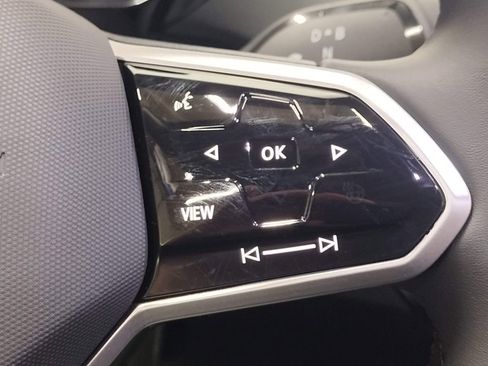New 2026 Volkswagen ID.4 Pro AWD/4WD image 23
