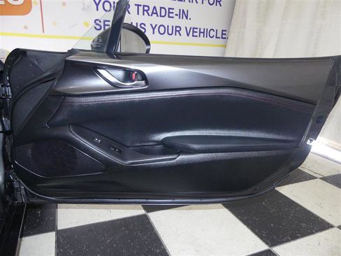 Used 2019 MAZDA MX-5 Miata Grand Touring image 27