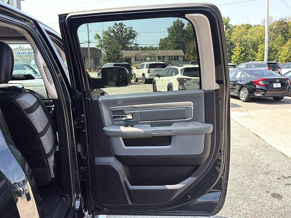 Used 2018 RAM 2500 SLT w/ Off Road Package AWD/4WD image 30