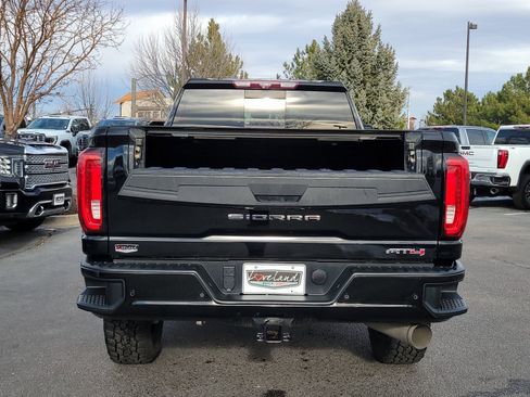 Used 2020 GMC Sierra 3500 AT4 w/ AT4 Premium Package image 11