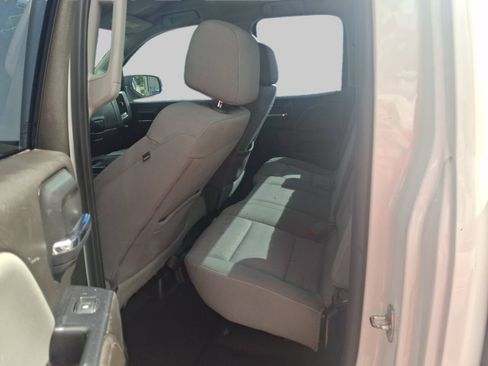 Used 2017 Chevrolet Silverado 1500 W/T w/ Trailering Package image 3