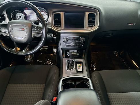 Used 2022 Dodge Charger Scat Pack RWD image 17