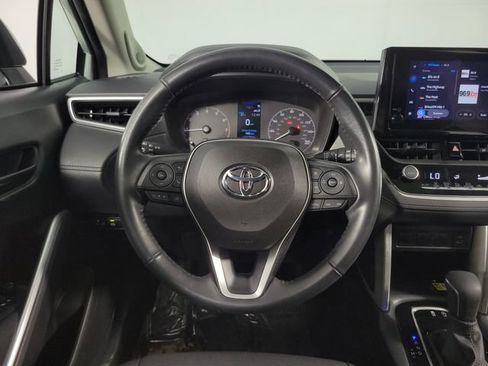 Used 2023 Toyota Corolla Cross LE w/ Moonroof Package AWD/4WD image 23