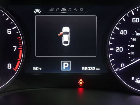 Used 2017 Genesis G80 3.8 w/ Option Group 02 AWD/4WD image 42