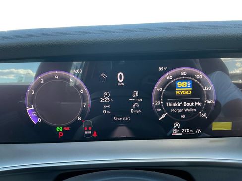 New 2026 Volkswagen Tiguan SE R-Line AWD/4WD image 17