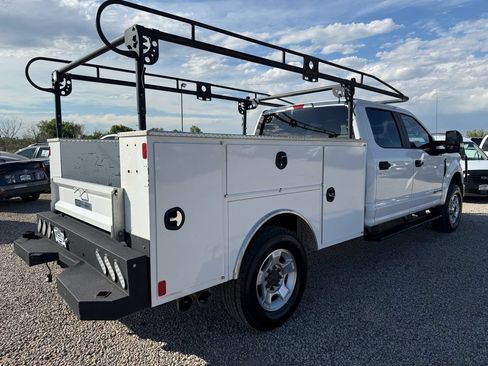 Used 2018 Ford F250 XL w/ Power Equipment Group AWD/4WD image 10