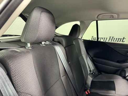 Used 2024 Subaru Outback Premium image 28