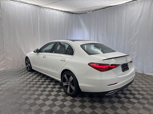 Used 2025 Mercedes-Benz C 300 4MATIC Sedan image 4
