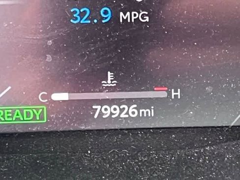 Used 2023 Toyota RAV4 Limited AWD/4WD image 4