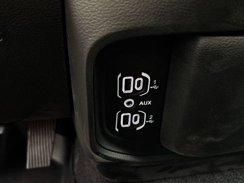 New 2026 RAM 1500 Classic Warlock AWD/4WD image 17