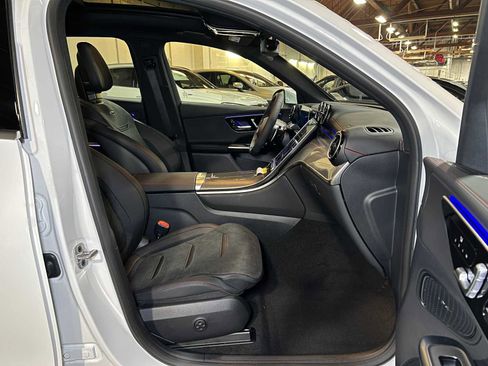 New 2026 Mercedes-Benz GLC 43 AMG 4MATIC image 12