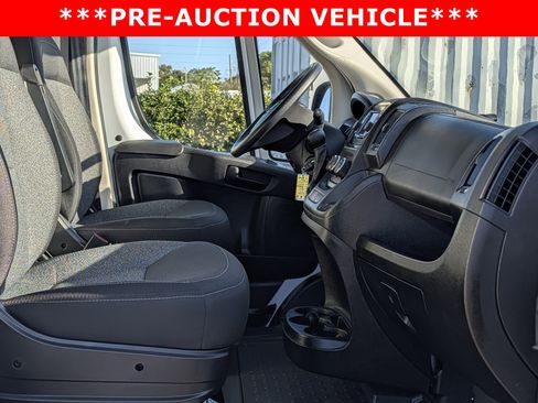 Used 2021 RAM ProMaster 2500 w/ Convenience Group image 13