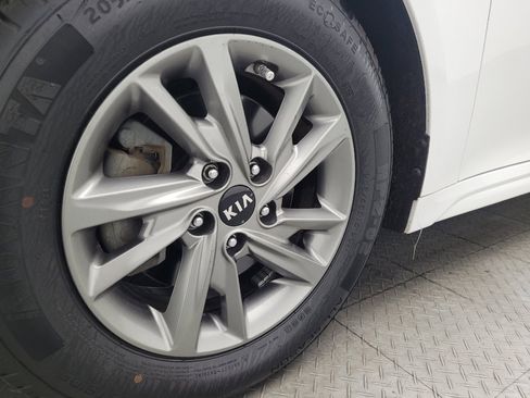 Used 2019 Kia Optima LX FWD image 31