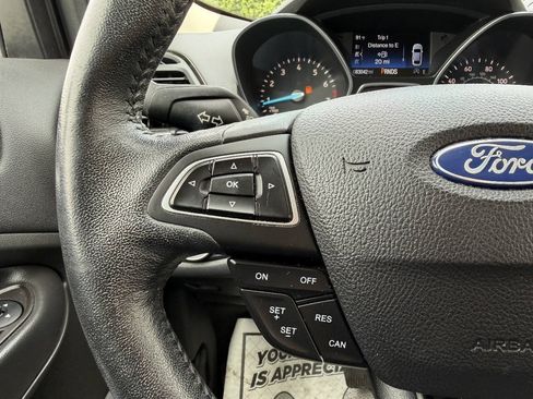 Used 2018 Ford Escape SEL AWD/4WD image 22