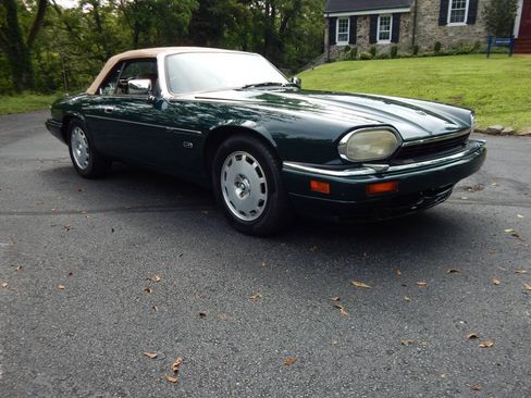 Used 1996 Jaguar XJS 4.0 Convertible RWD image 10