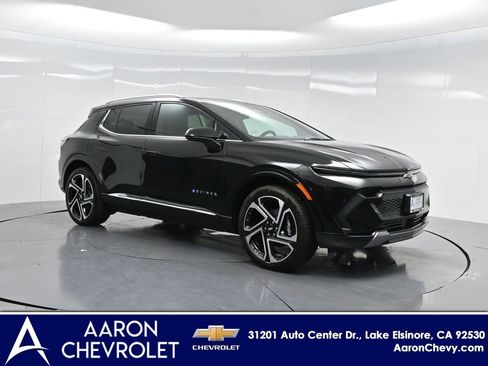 New 2025 Chevrolet Equinox EV LT image 25