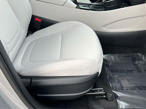 New 2026 Hyundai Tucson SE AWD/4WD image 19