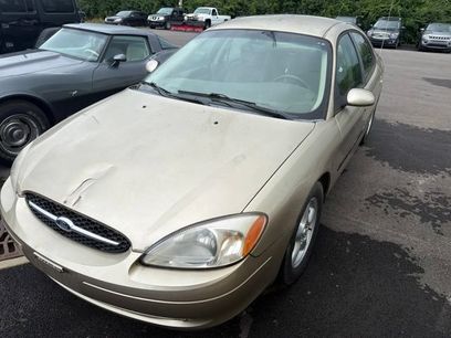 Used 2001 Ford Taurus SE
