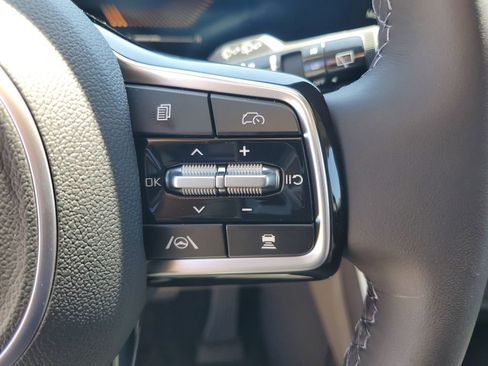 New 2026 Kia Carnival image 12