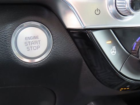 Certified 2021 Kia Telluride SX w/ SX Prestige Package AWD/4WD image 10