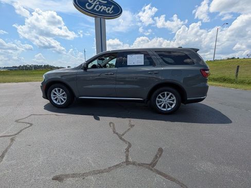 Used 2021 Dodge Durango SXT w/ 3rd Row Seating Group RWD image 7