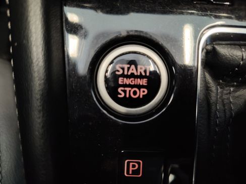 Used 2021 Nissan Kicks SR w/ SR Premium Package image 35