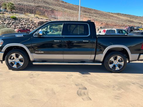 Used 2019 RAM 1500 Laramie image 2