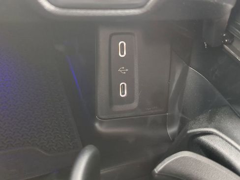 Certified 2025 Mercedes-Benz GLC 350e 4MATIC image 10