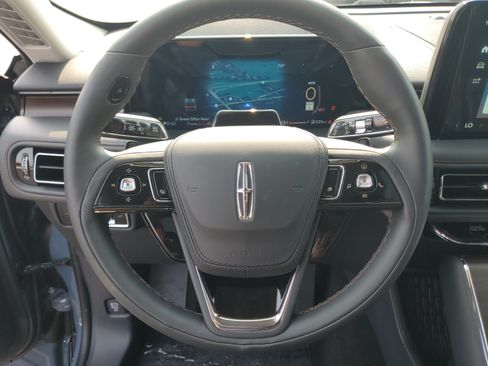 New 2026 Lincoln Aviator Reserve w/ Jet Appearance Package AWD/4WD image 15