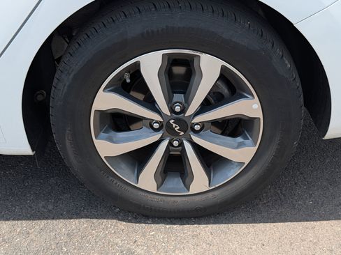 Certified 2023 Kia Rio S w/ Technology Package FWD image 15