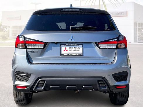 Used 2025 Mitsubishi Outlander Sport ES AWD/4WD image 17