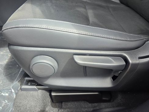 New 2026 MAZDA CX-5 Select image 16